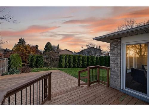 2347 Tweedsmuir Court, Burlington, ON - Outdoor