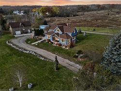 1724 Snake Road  Burlington, ON L7P 4Z3