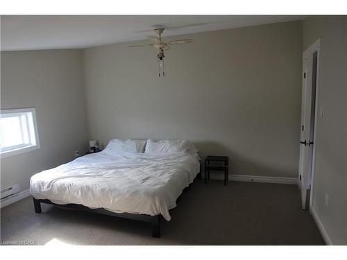 1-4078 #3 Highway, Cayuga, ON - Indoor Photo Showing Bedroom