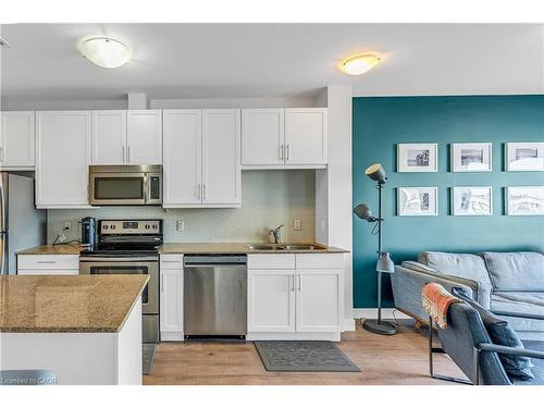 806-1 Victoria Street S, Kitchener, ON - Indoor Photo Showing Kitchen With Double Sink