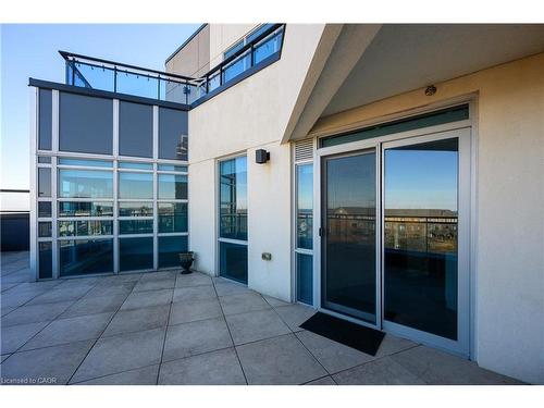 408-10 Concord Place, Grimsby, ON - Outdoor With Exterior