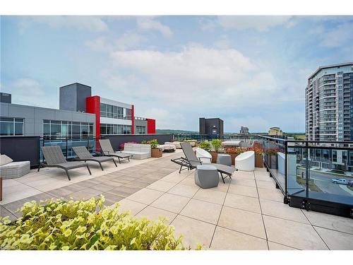 408-10 Concord Place, Grimsby, ON - Outdoor