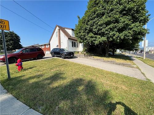 55 Mohawk Road W, Hamilton, ON - Outdoor