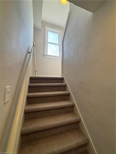 55 Mohawk Road W, Hamilton, ON - Indoor Photo Showing Other Room