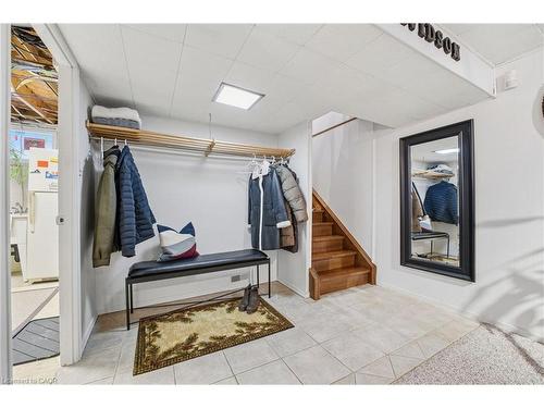 34 Ramsey Crescent, Hamilton, ON - Indoor Photo Showing Other Room