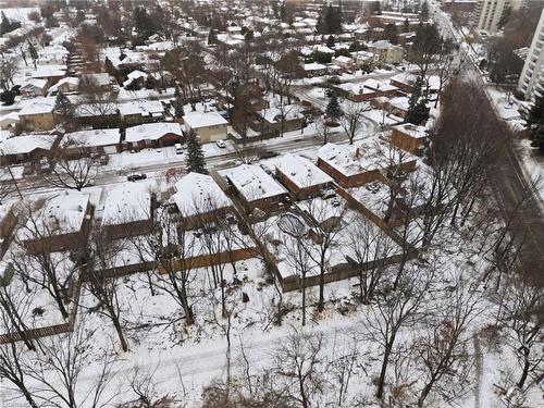 34 Ramsey Crescent, Hamilton, ON - Outdoor