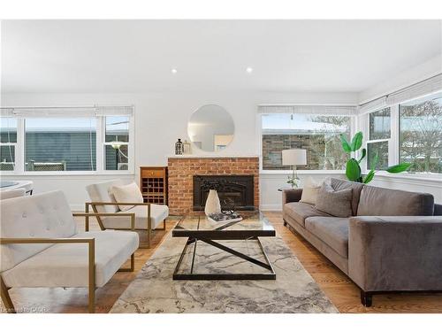 149 West 28Th Street, Hamilton, ON - Indoor Photo Showing Living Room With Fireplace
