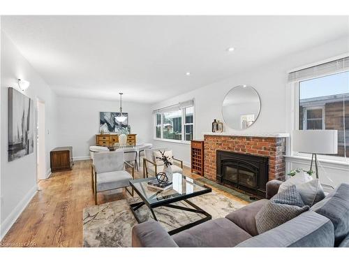 149 West 28Th Street, Hamilton, ON - Indoor Photo Showing Living Room With Fireplace