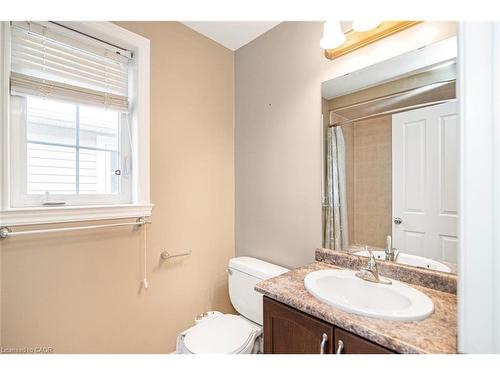23-222 Fall Fair Way, Binbrook, ON - Indoor Photo Showing Bathroom
