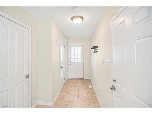 23-222 Fall Fair Way, Binbrook, ON - Indoor Photo Showing Other Room