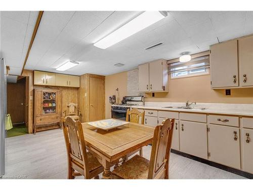 5687 Murray Street, Niagara Falls, ON - Indoor