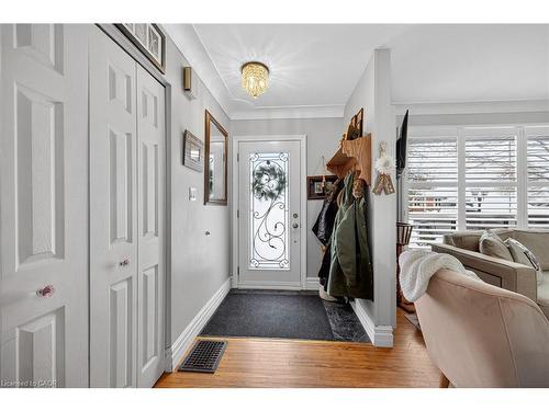 52 Lorne Avenue, Burford, ON - Indoor Photo Showing Other Room