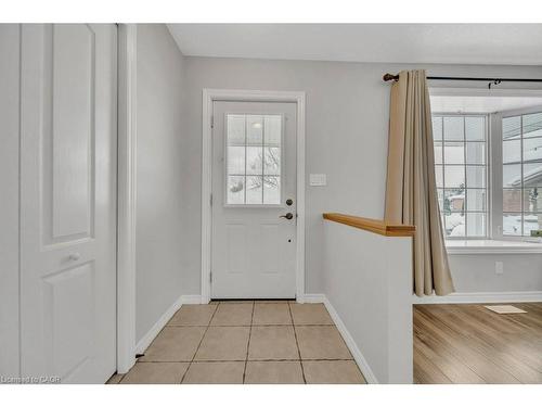 114 Glencliffe Court, Kitchener, ON - Indoor Photo Showing Other Room