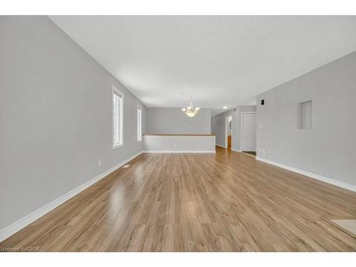114 Glencliffe Court, Kitchener, ON - Indoor Photo Showing Other Room