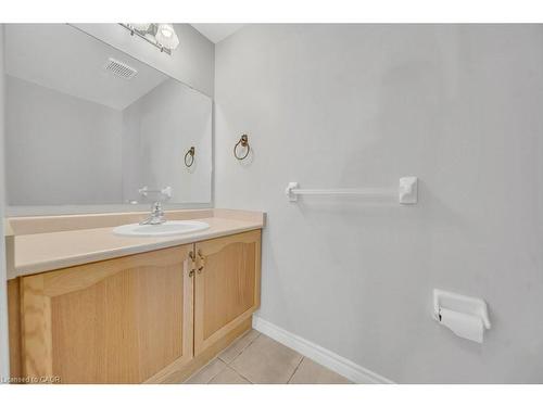 114 Glencliffe Court, Kitchener, ON - Indoor Photo Showing Bathroom