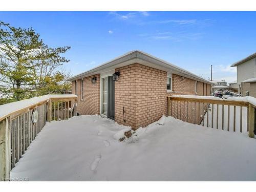 114 Glencliffe Court, Kitchener, ON - Outdoor With Exterior