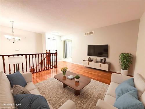 226 Scott Road, Cambridge, ON - Indoor Photo Showing Living Room