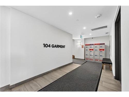902-104 Garment Street, Kitchener, ON - Indoor Photo Showing Other Room
