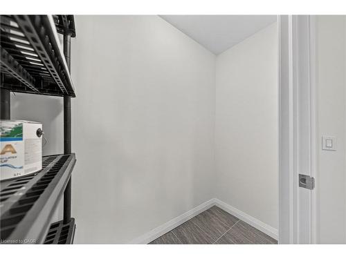 902-104 Garment Street, Kitchener, ON - Indoor Photo Showing Other Room