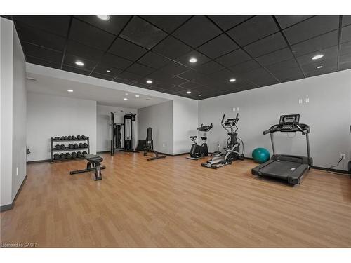 902-104 Garment Street, Kitchener, ON - Indoor Photo Showing Gym Room