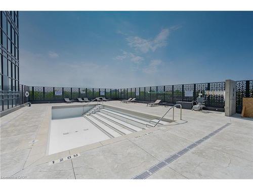 902-104 Garment Street, Kitchener, ON - Outdoor