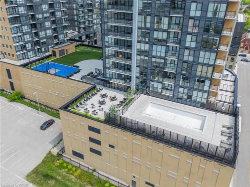 902-104 Garment Street, Kitchener, ON - Outdoor