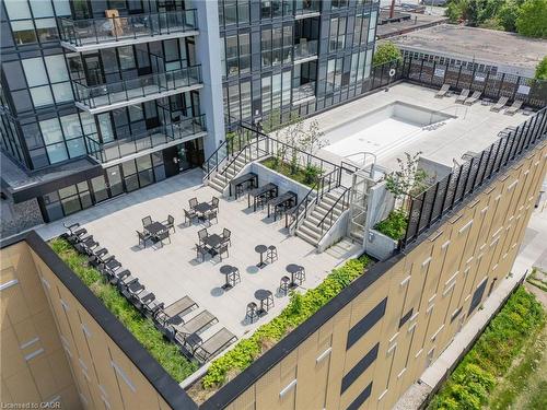 902-104 Garment Street, Kitchener, ON - Outdoor