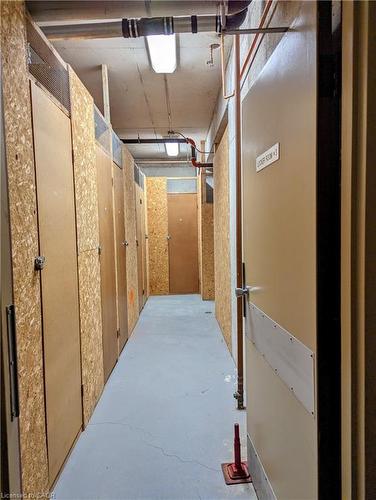 407-300 Keats Way, Waterloo, ON - Indoor Photo Showing Other Room