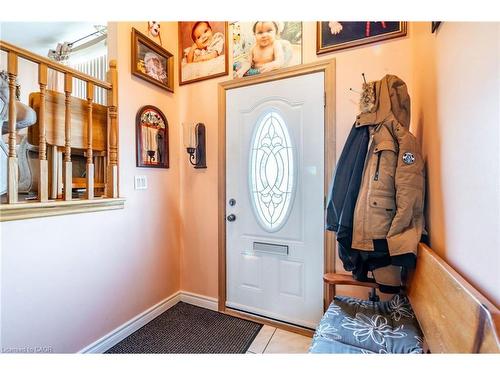 75 Hanover Place, Hamilton, ON - Indoor Photo Showing Other Room