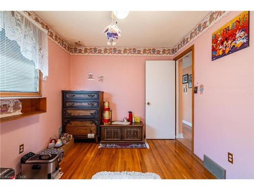 75 Hanover Place, Hamilton, ON - Indoor