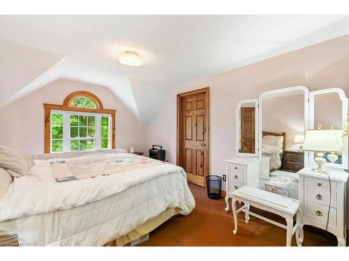 658 Culver Road, Waterford, ON - Indoor Photo Showing Bedroom