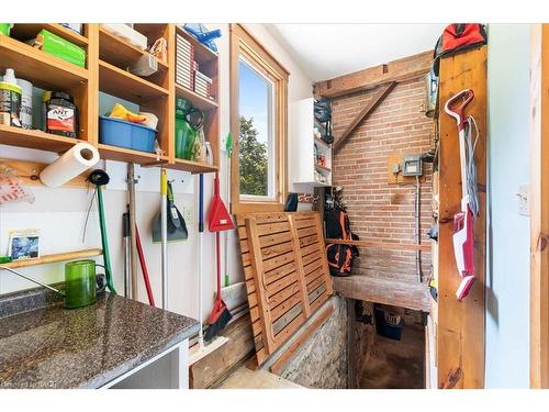 658 Culver Road, Waterford, ON - Indoor