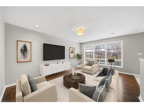 2466 Appalachain Drive, Oakville, ON - Indoor Photo Showing Living Room