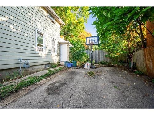 126 Waterloo Street, Kitchener, ON - Outdoor