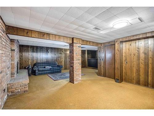 626 Iroquois Avenue, Ancaster, ON - Indoor