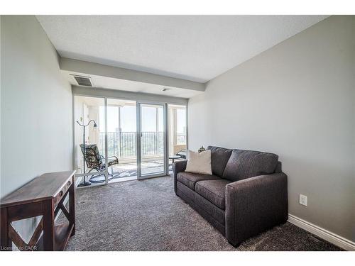 2203-6 Willow Street, Waterloo, ON - Indoor