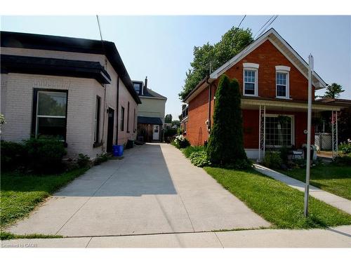 405-2 Macnab Street N, Hamilton, ON - Outdoor