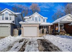 48 Karalee Crescent  Cambridge, ON N3C 4H3