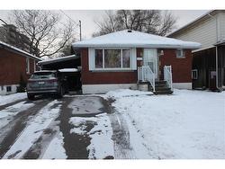 2-696 Ninth Avenue  Hamilton, ON L8T 1Z9