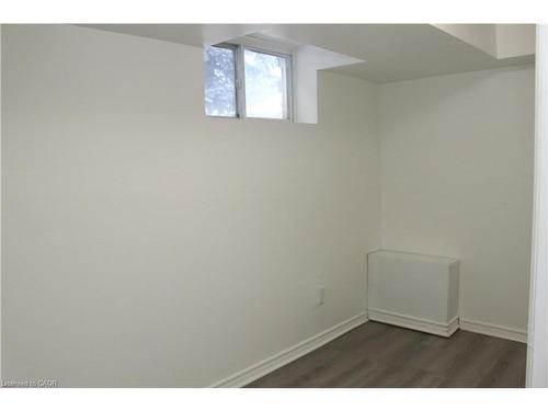 2-696 Ninth Avenue, Hamilton, ON - Indoor Photo Showing Other Room