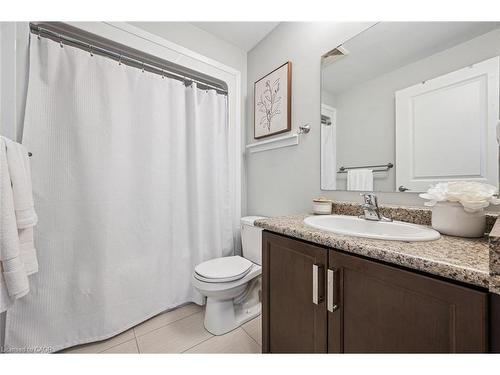 333-1077 Gordon Street, Guelph, ON - Indoor Photo Showing Bathroom