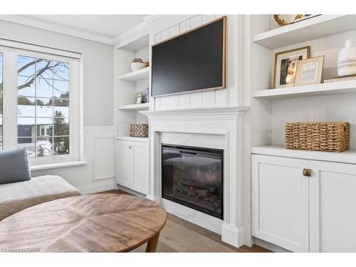 16 Forestgate Drive, Hamilton, ON - Indoor With Fireplace