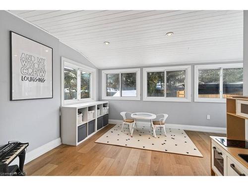 16 Forestgate Drive, Hamilton, ON - Indoor