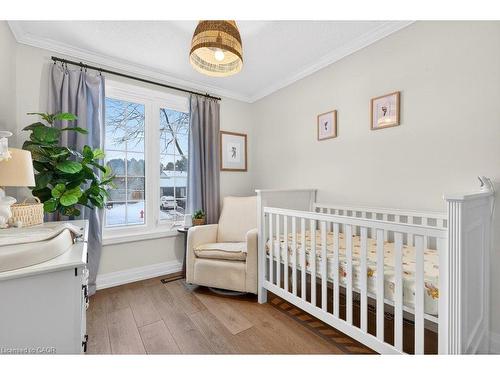 16 Forestgate Drive, Hamilton, ON - Indoor Photo Showing Bedroom