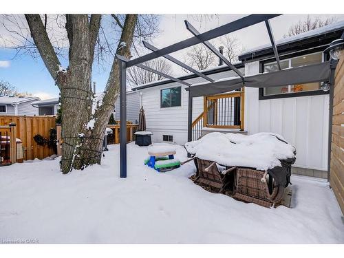 16 Forestgate Drive, Hamilton, ON - Outdoor