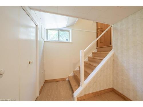 47 Westminster Avenue, Hamilton, ON - Indoor Photo Showing Other Room