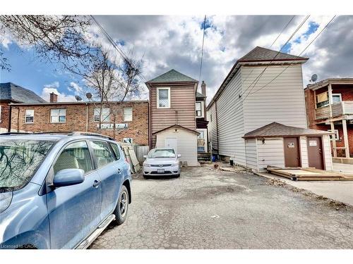 895 Barton Street E, Hamilton, ON - Outdoor