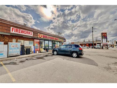 895 Barton Street E, Hamilton, ON - Outdoor