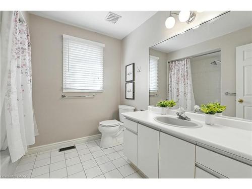 6 Renata Court, Hamilton, ON - Indoor Photo Showing Bathroom