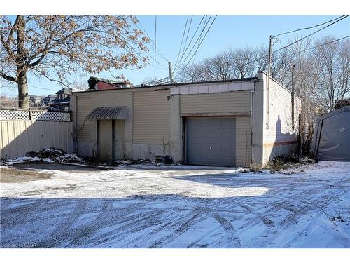 267-277 King William Street, Hamilton, ON - Outdoor